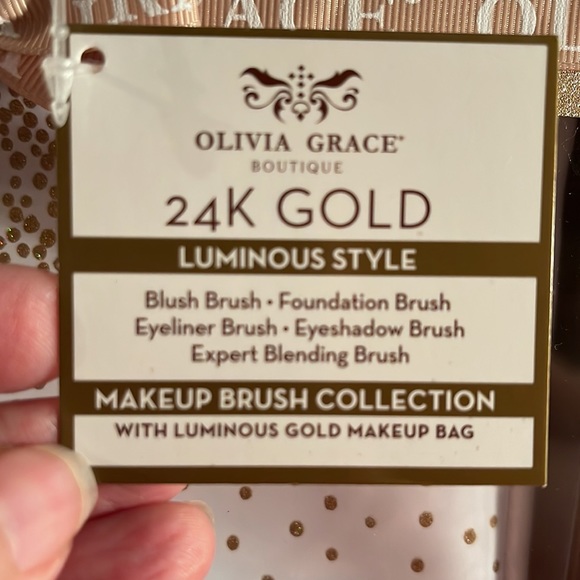 🎈SALE🎈🎀#41.MAKEUP BRUSH & BAG GIFT SET🎀 - Picture 3 of 7